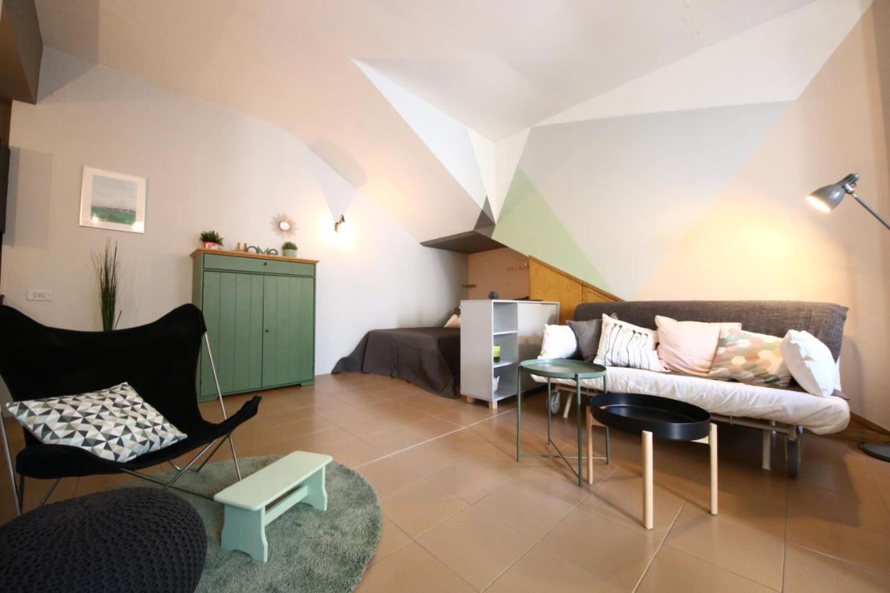 Апартаменти Casa Maulu A Napoli Centro Номер фото