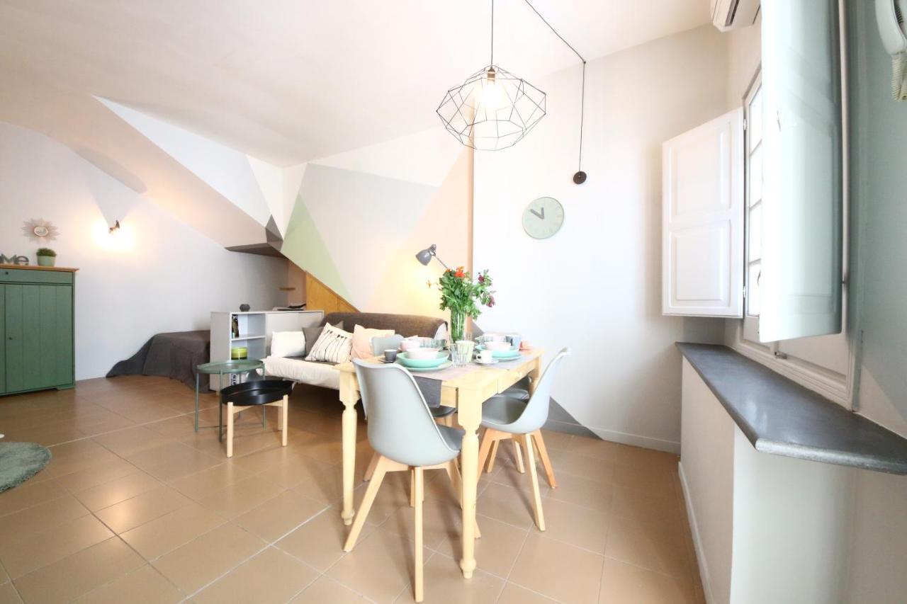 Апартаменти Casa Maulu A Napoli Centro Номер фото